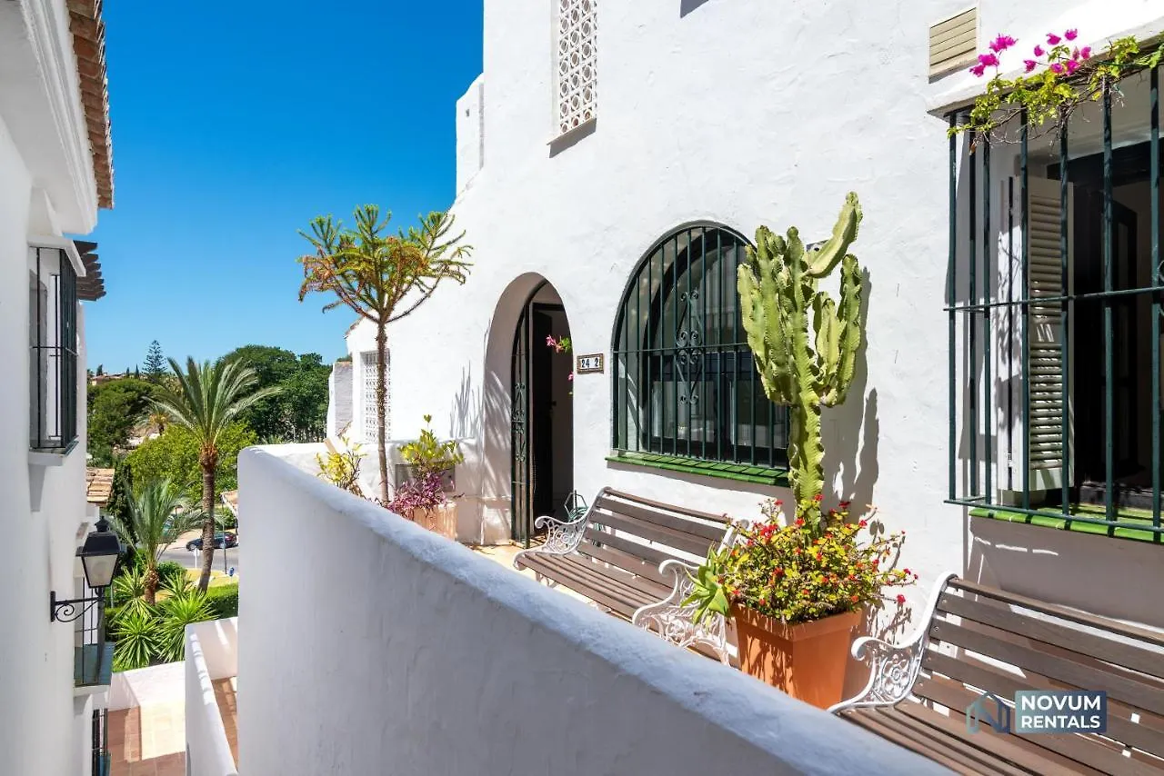 Apartment Modern 3 Bdrm Apt With Sea Views & Pool Newly Renovated Marbella